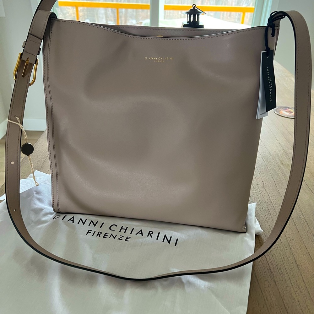 Gianni Chiarini cross-body bag NWT